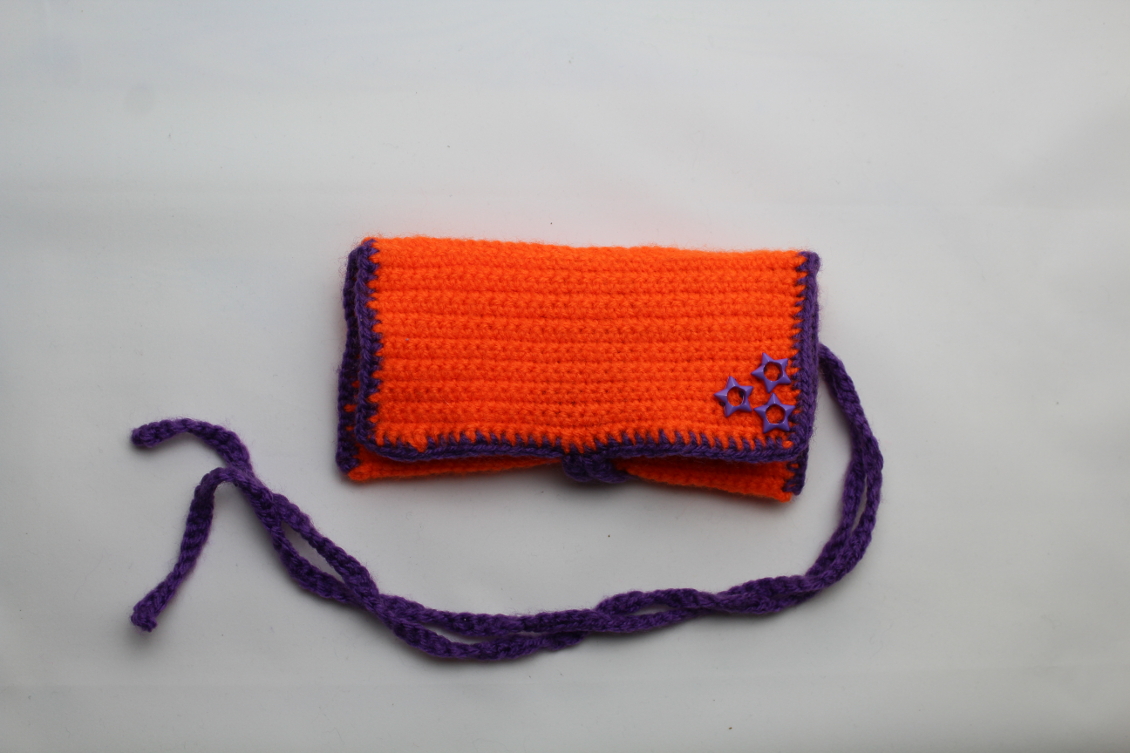 Tabakbeutel in Orange/Lila mit Sternen